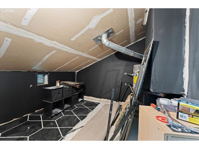 223 Ne 76TH Ave, Hillsboro, OR 97124
