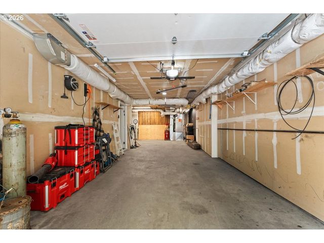 223 Ne 76TH Ave, Hillsboro, OR 97124