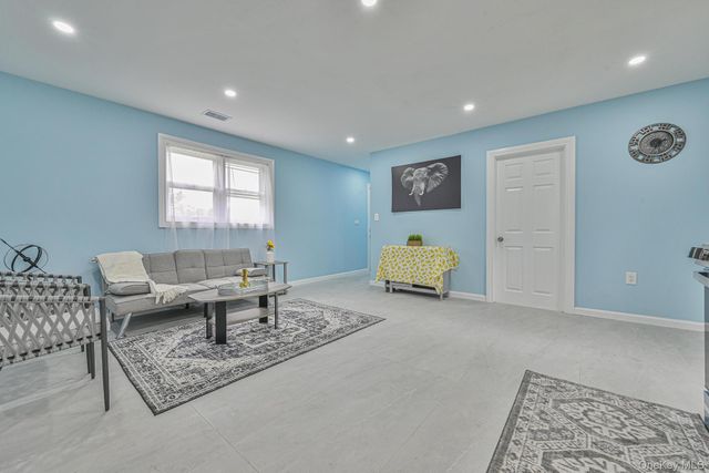 7 Joan Avenue, Centereach, NY 11720