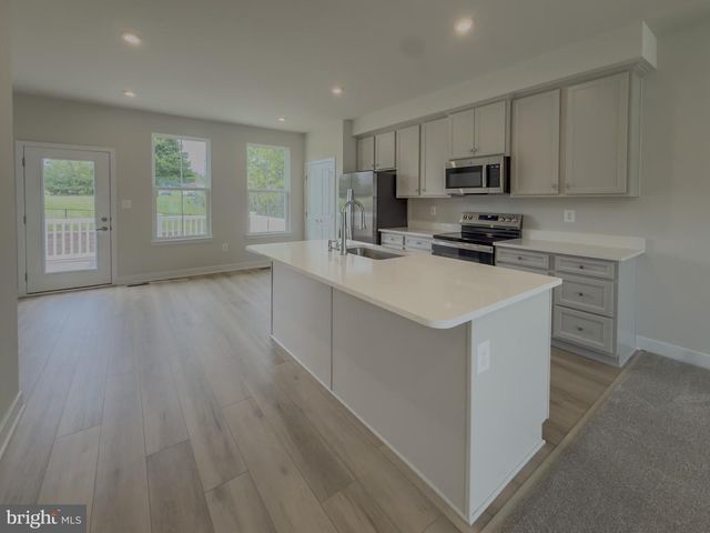 6737 SHELTON LN, Spotsylvania, VA 22553