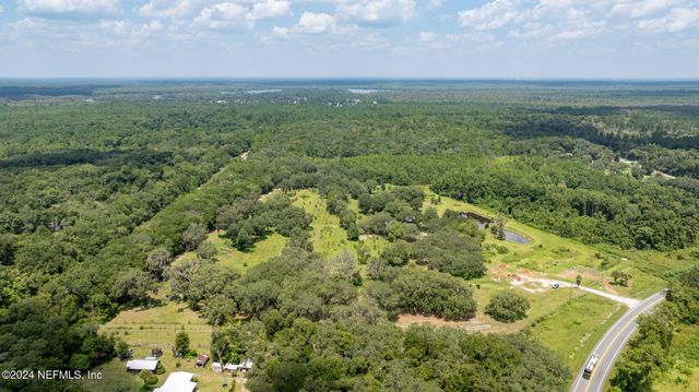 1119 S HIGHWAY 17, Satsuma, FL 32189