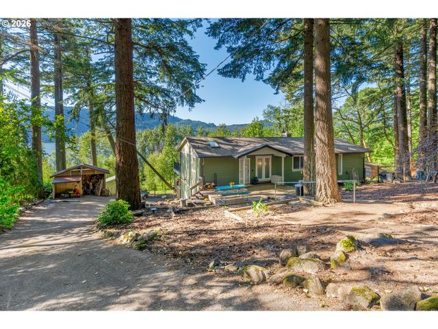 47645 E COLUMBIA RIVER Hwy, Corbett, OR 97019