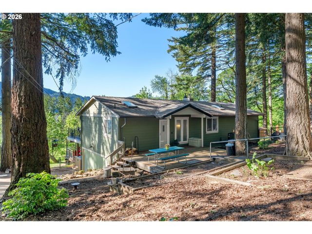 47645 E COLUMBIA RIVER Hwy, Corbett, OR 97019