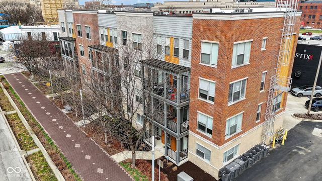 110 E North Street, Indianapolis, IN 46204