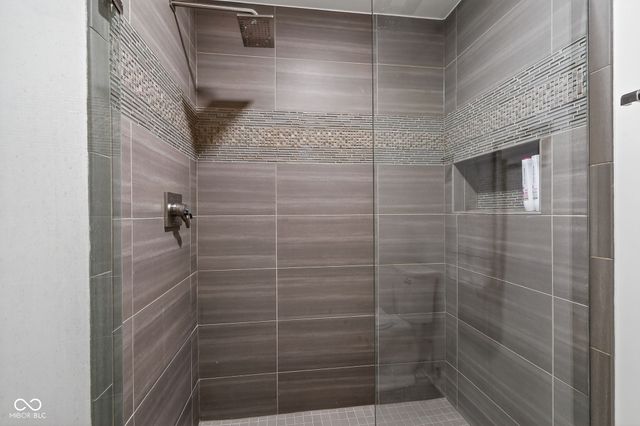 110 E North Street, Indianapolis, IN 46204