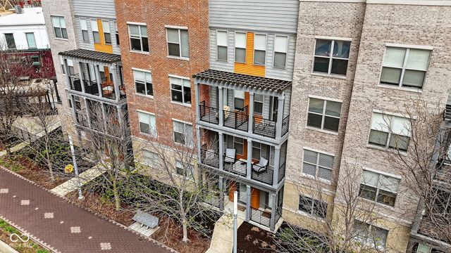 110 E North Street, Indianapolis, IN 46204