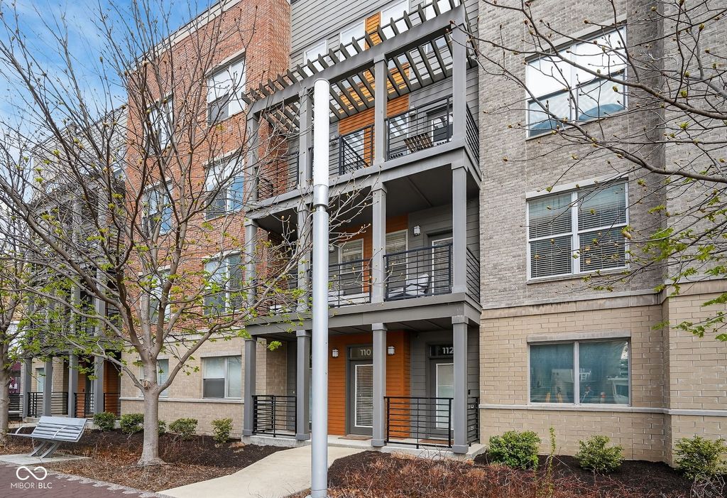 110 E North Street, Indianapolis, IN 46204