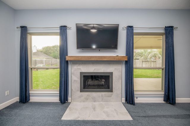 206 Cheswick Circle, Sugar Land, TX 77479