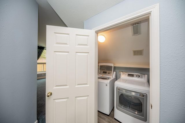 206 Cheswick Circle, Sugar Land, TX 77479