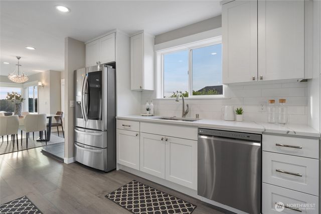 420 Renton Avenue S, Renton, WA 98057