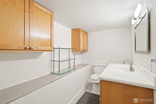 420 Renton Avenue S, Renton, WA 98057