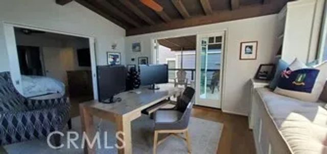 214 Marguerite Avenue, Corona Del Mar, CA 92625