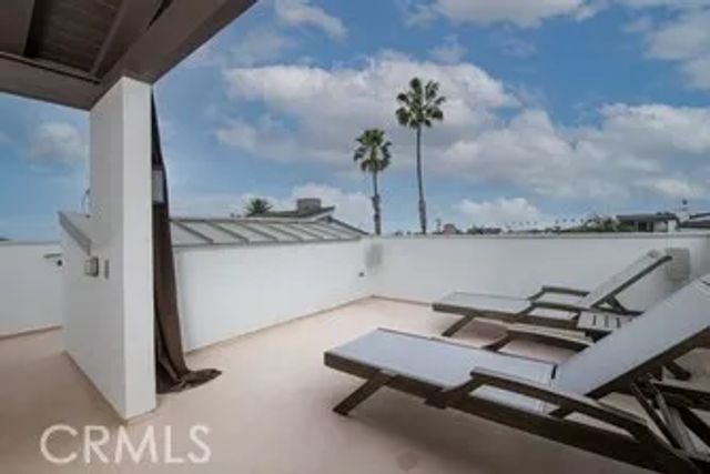 214 Marguerite Avenue, Corona Del Mar, CA 92625