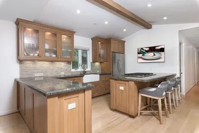 214 Marguerite Avenue, Corona Del Mar, CA 92625
