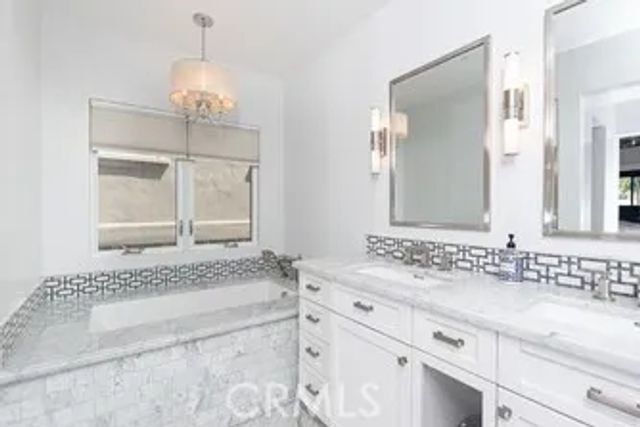 214 Marguerite Avenue, Corona Del Mar, CA 92625