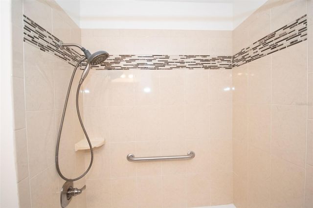 2701 CALLE STREET, Tampa, FL 33619