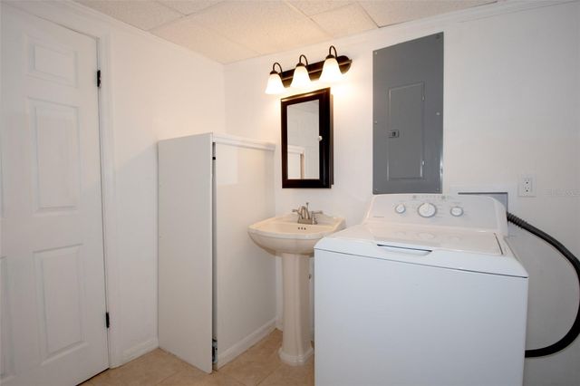 2701 CALLE STREET, Tampa, FL 33619