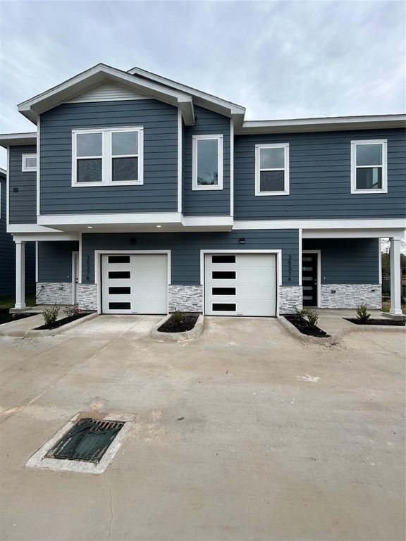 3537 Alderfer Street A or B, Houston, TX 77047