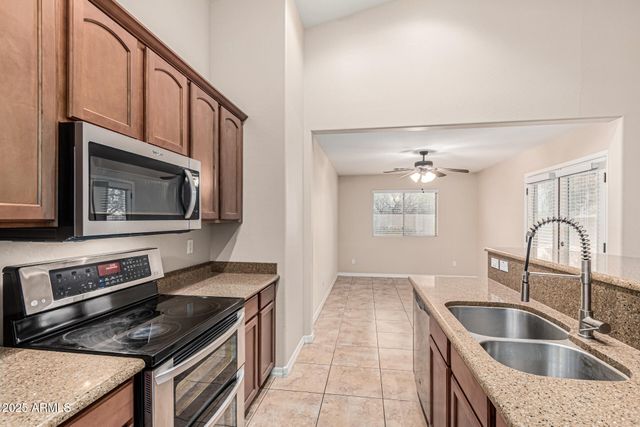 25667 W PRIMROSE Lane, Buckeye, AZ 85326