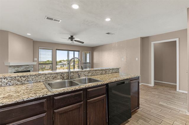 271 Henry M Chandler Drive, Rockwall, TX 75032