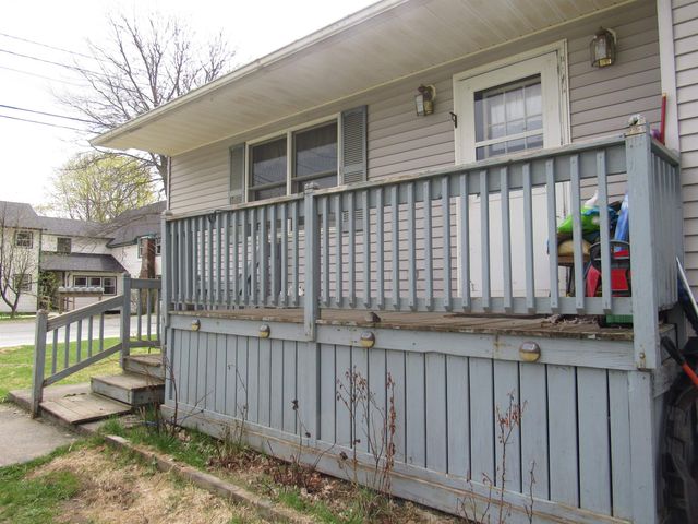 31 south Street, Troy, VT 05859