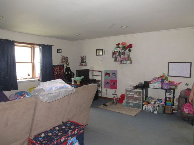 31 south Street, Troy, VT 05859