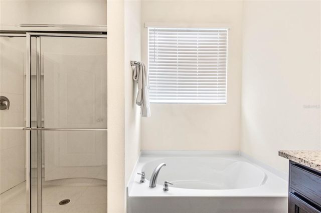 6070 BROAD OAK DRIVE, Davenport, FL 33837