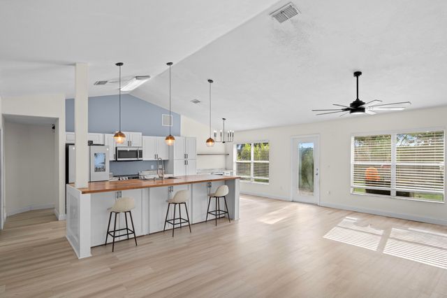 2049 SW Capeador Street, Port St. Lucie, Port St Lucie, FL 34953