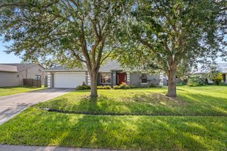 2049 SW Capeador Street, Port St. Lucie, Port St Lucie, FL 34953
