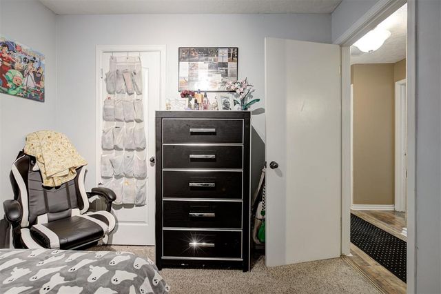 125 SW 11th Street, Moore, OK 73160