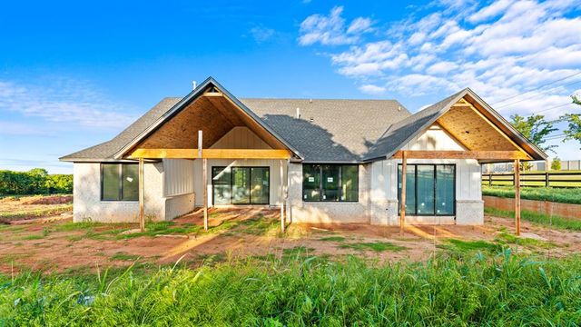 3233 Cherry Glen Drive, Jones, OK 73049