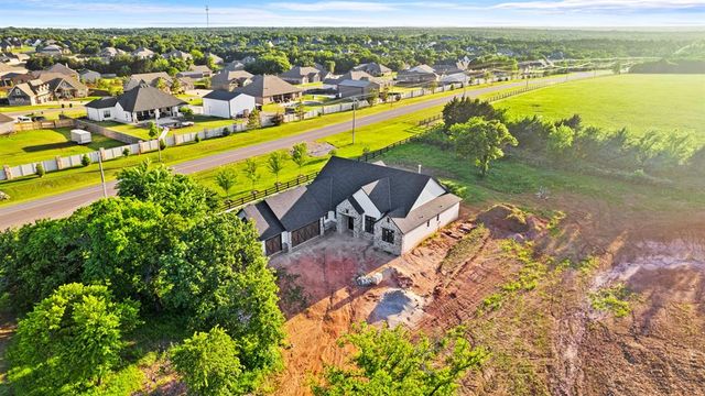 3233 Cherry Glen Drive, Jones, OK 73049