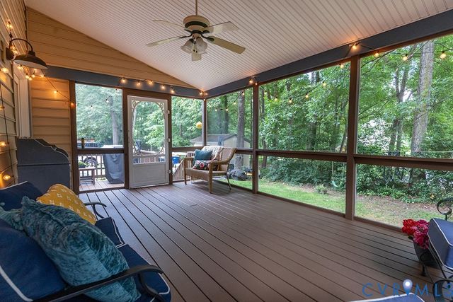 419 Rossmere Dr, Midlothian, VA 23114