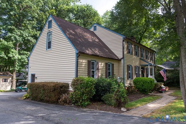 419 Rossmere Dr, Midlothian, VA 23114