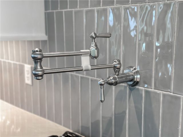 806 Mueller Way, Prairie Grove, AR 72753