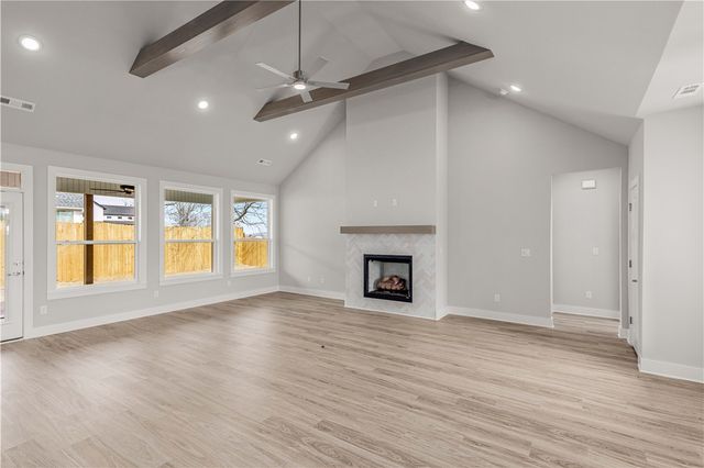 806 Mueller Way, Prairie Grove, AR 72753