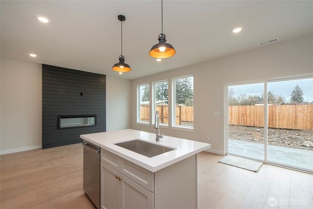 41 Sussex Court, Sequim, WA 98382