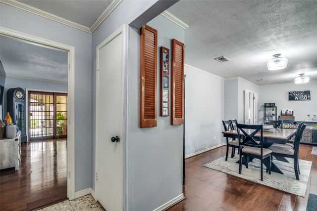 2217 Babalos Lane, Dallas, TX 75228