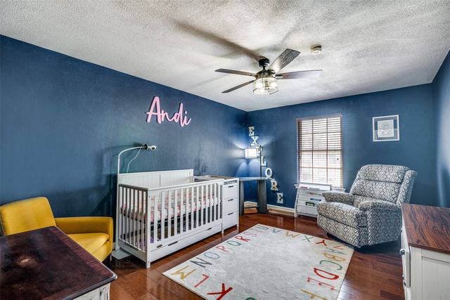 2217 Babalos Lane, Dallas, TX 75228