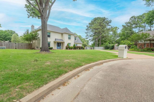 2063 DALKEITH DR, Germantown, TN 38139
