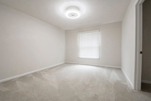 2063 DALKEITH DR, Germantown, TN 38139