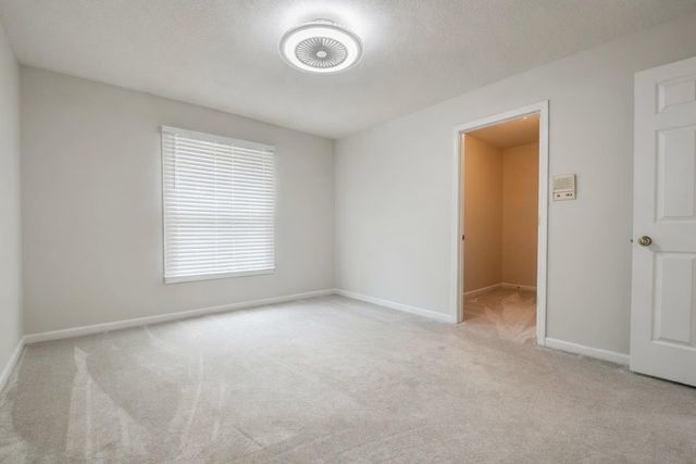 2063 DALKEITH DR, Germantown, TN 38139