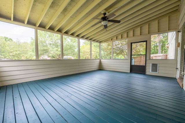 2063 DALKEITH DR, Germantown, TN 38139