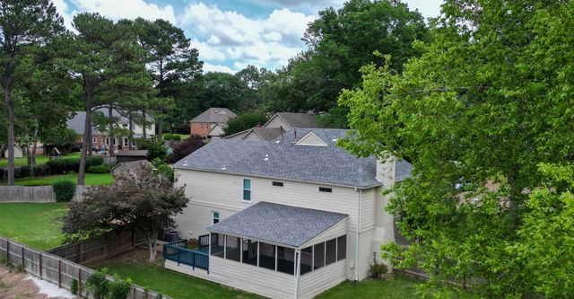 2063 DALKEITH DR, Germantown, TN 38139