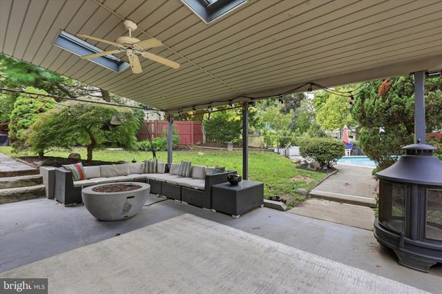 1644 HUNTINGDON RD, Abington, PA 19001