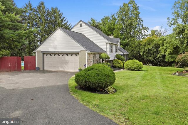 1644 HUNTINGDON RD, Abington, PA 19001