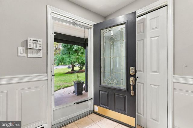 1644 HUNTINGDON RD, Abington, PA 19001