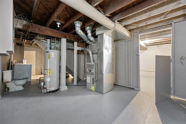 829 14th Street NE, Cedar Rapids, IA 52402