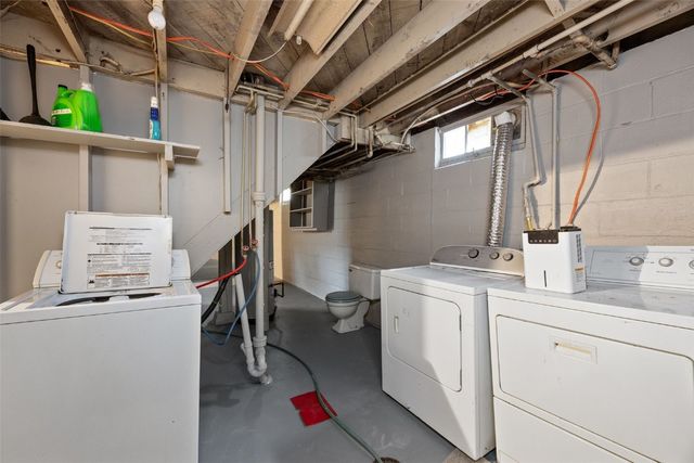 829 14th Street NE, Cedar Rapids, IA 52402