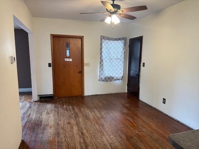 407 GRAND AVENUE, Neillsville, WI 54456